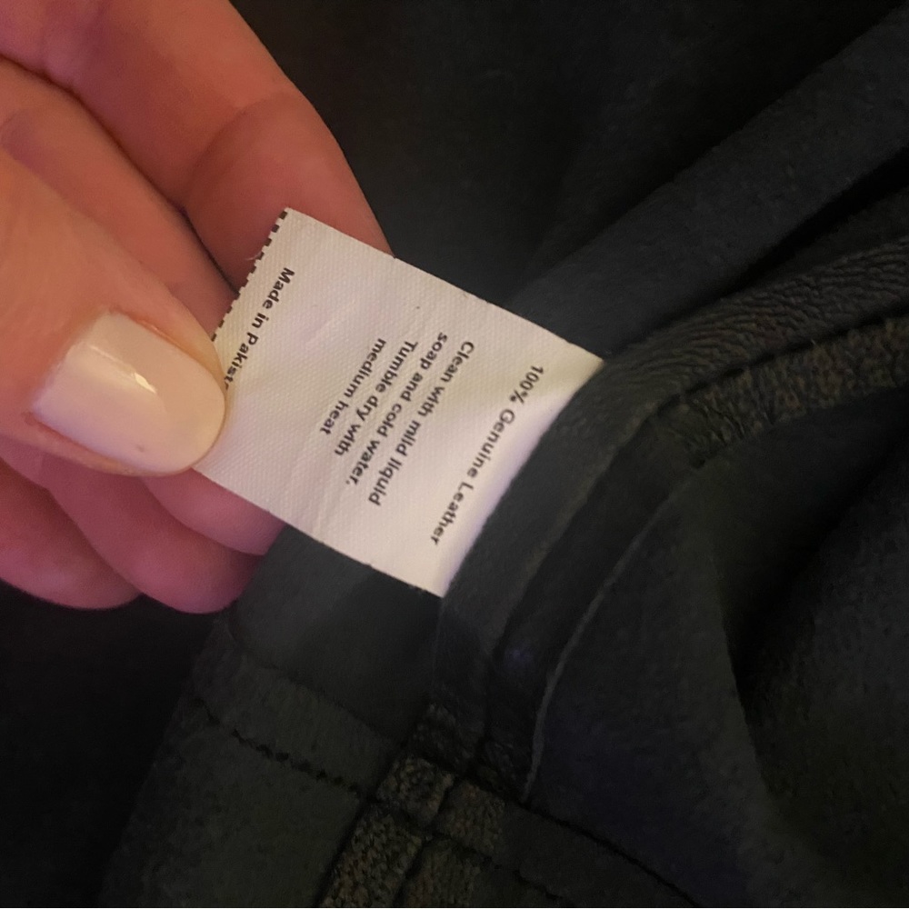 Jkt-Nyc Black Leather Jacket View 5